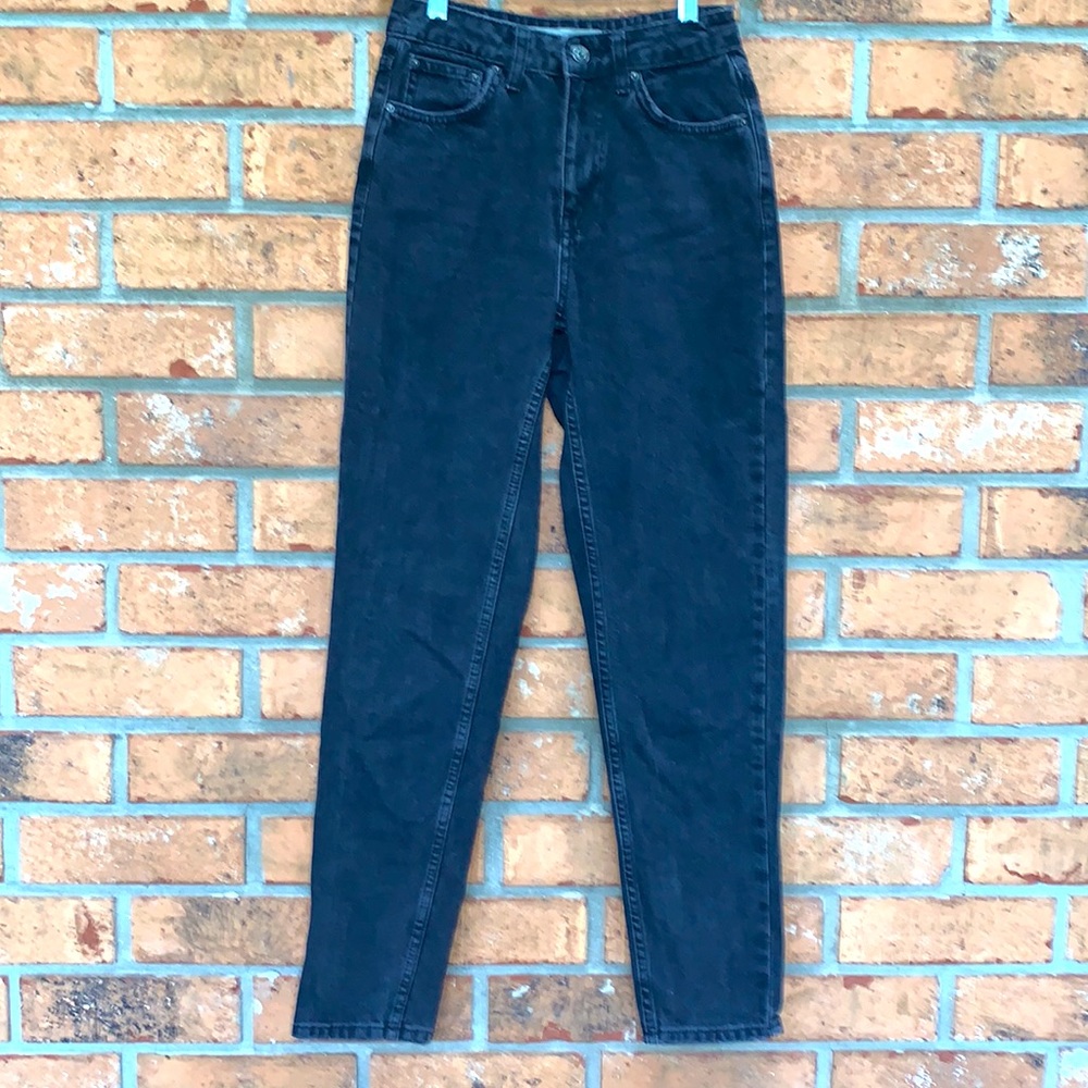 Topshop Moto Mom jeans, high Rise, black grey wash, W25, L28 Tapered leg